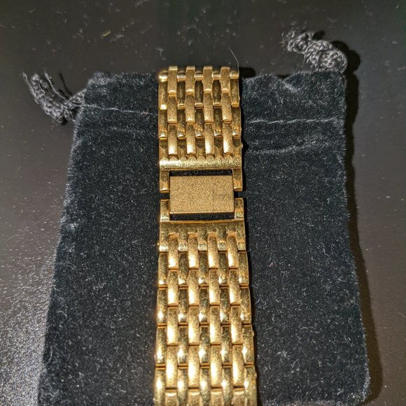 Bulova Quartz Watch Unisex - Picture 2 of 4